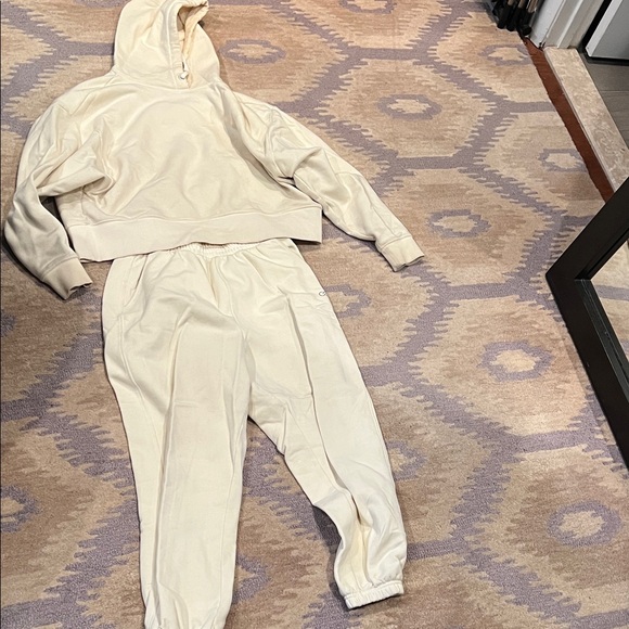 Calia Women's everyday cinched waist jogger and Cream Hoodie Set - Picture 2 of 7